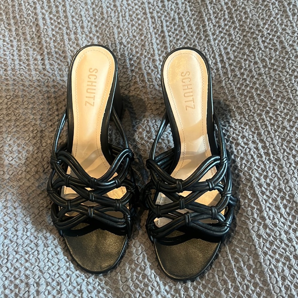 Schutz Black Block Heel Sandal NWT